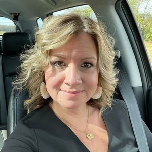 Meet your Posher, Tisha